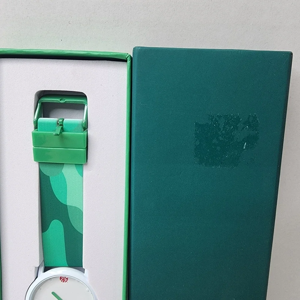 Chick-Fill-A Sauce Drip Watch Sweet & Spicy Sriracha Limited Edition Quartz NIB